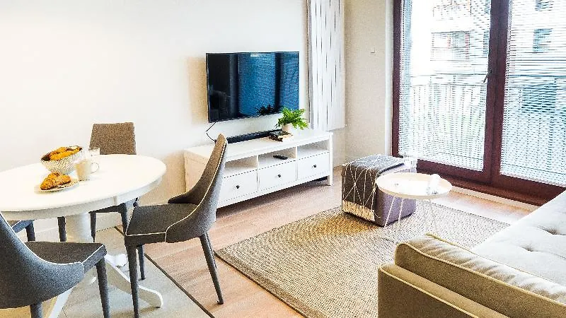 City Center Apartments Spa By Apartmore Gdansk 4*,